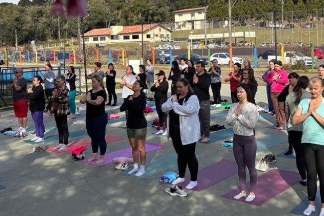 Projeto Yoga no Ecoparque completa um ano promovendo saúde, bem-estar e conexão com a natureza