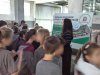 Conhecimento na prática: alunos da Escola Orestes Guimarães visitam o Aterro Sanitário e a UPR